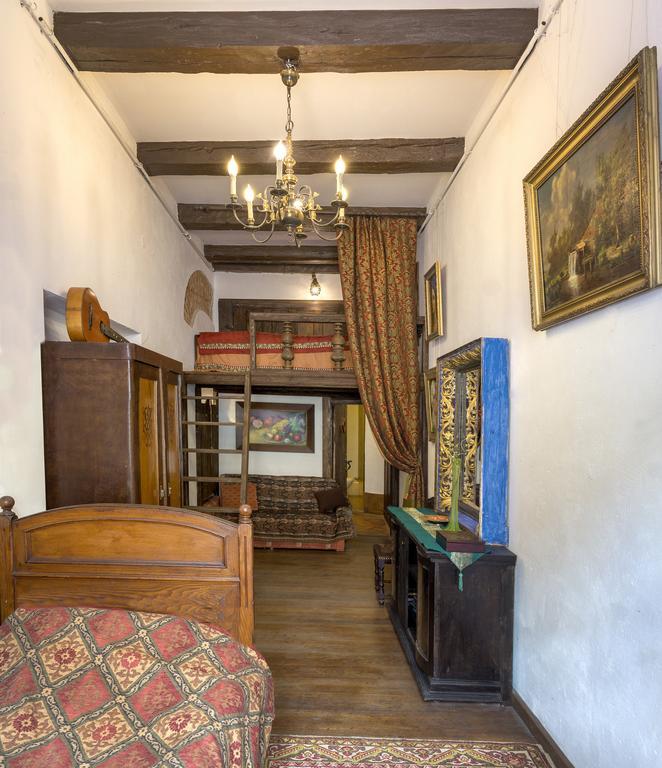 Art & House Apartman Lviv Kültér fotó